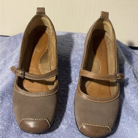 NaturalSoul by Naturalizer Women’s Gray Brown Friendship 73277 Flats Size 7 M - Picture 2 of 6